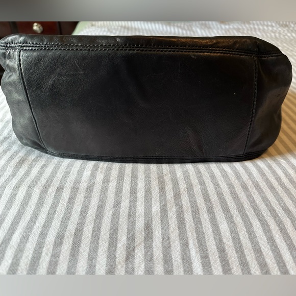 Adorable large black Michael Kors purse with soft leather gold hardware. - Picture 3 of 7